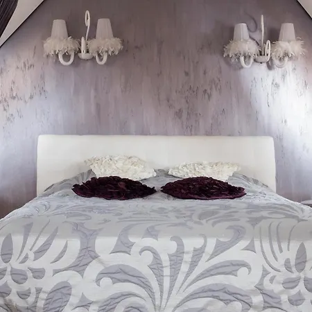 Апартаменты Grand Old Penthouse *