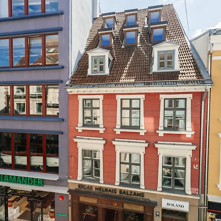 Grand Old Penthouse Apartment *