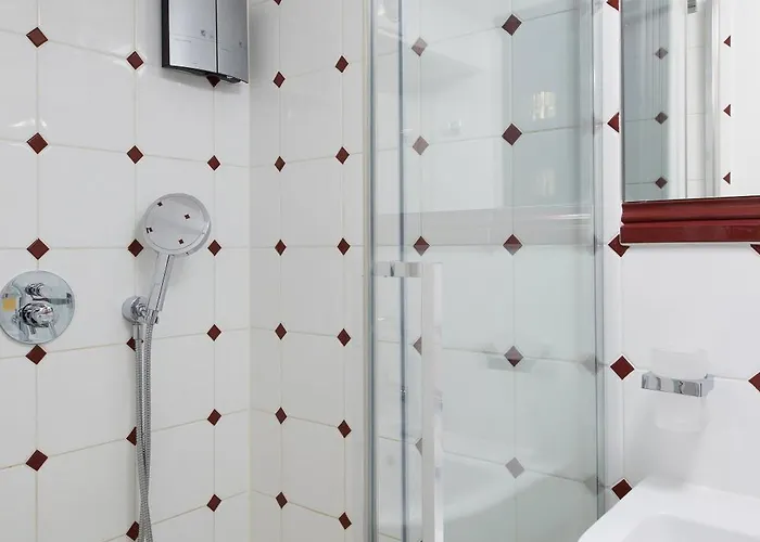 Grand Old Penthouse *