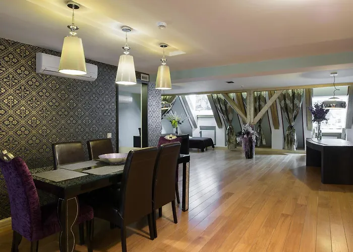 דירה Grand Old Penthouse