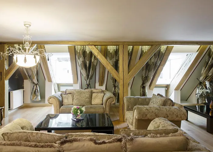 Grand Old Penthouse *